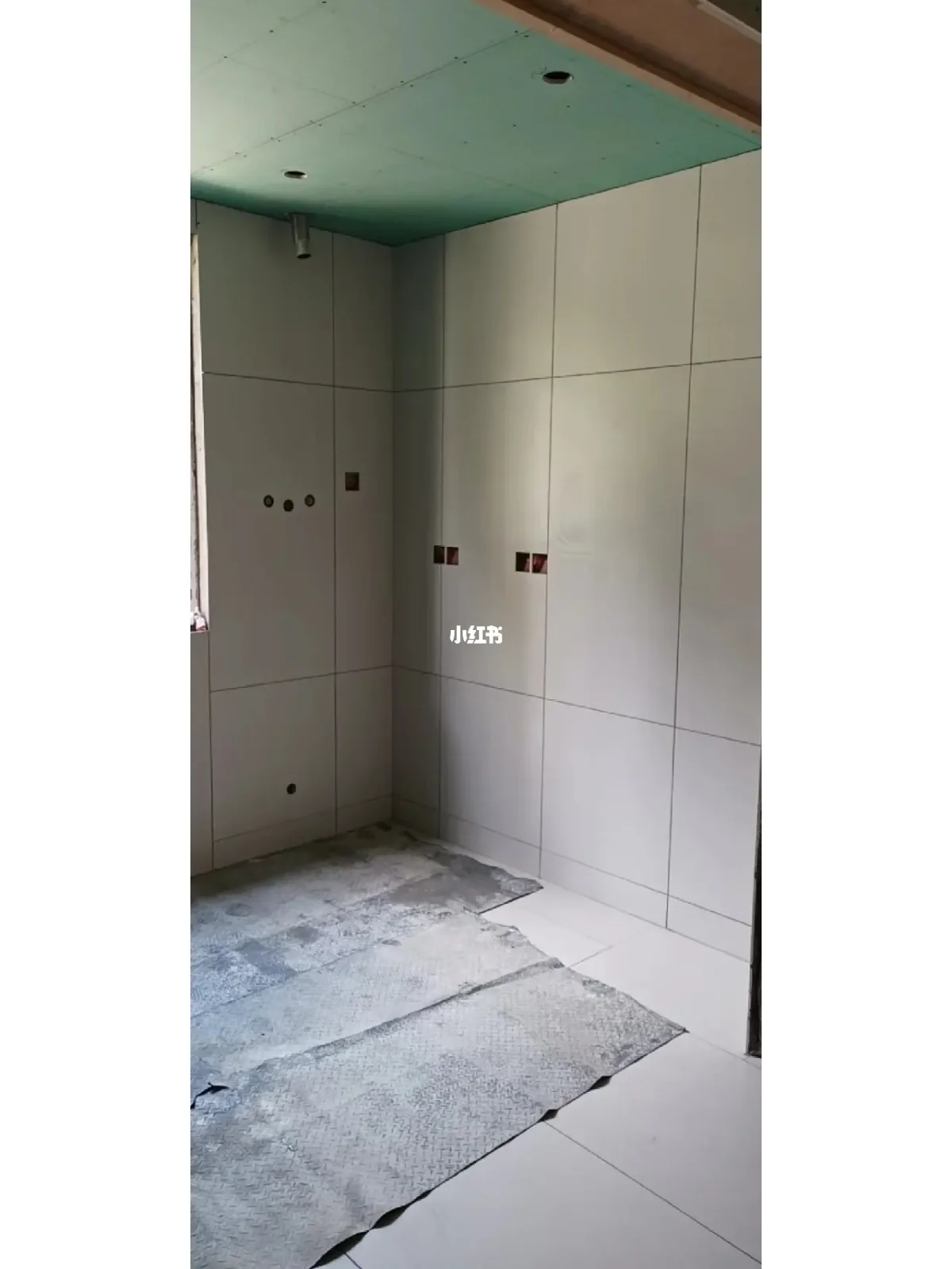 装修厨房墙瓷砖空鼓什么原因导致的 装修厨房墙瓷砖空鼓什么原因导致的